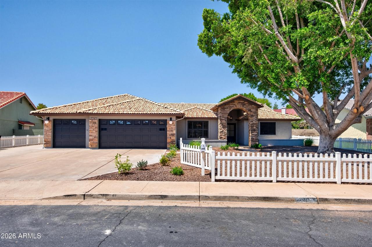 2240 N Gaylord, Mesa, AZ 85213