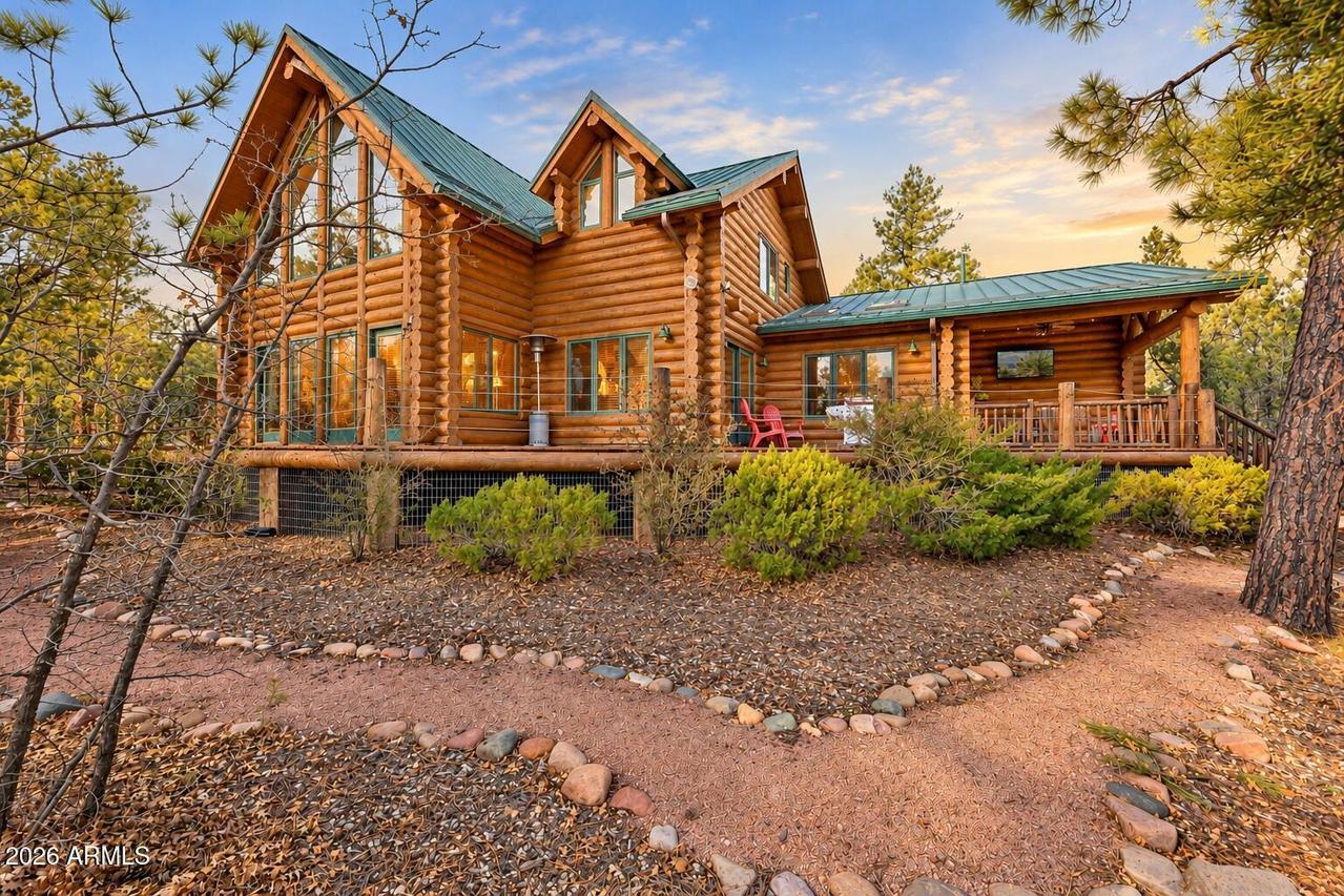 4280 W Shaggy Bark Rd., Show Low, AZ 85901