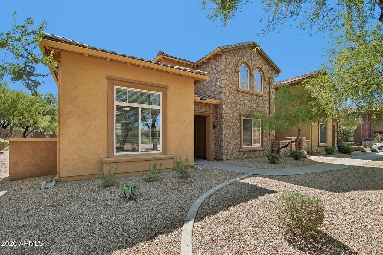 3866 E Cat Balue Dr., Phoenix, AZ 85050