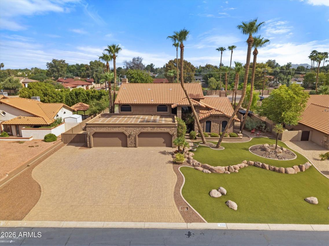 6960 W Voltaire Ave., Peoria, AZ 85381