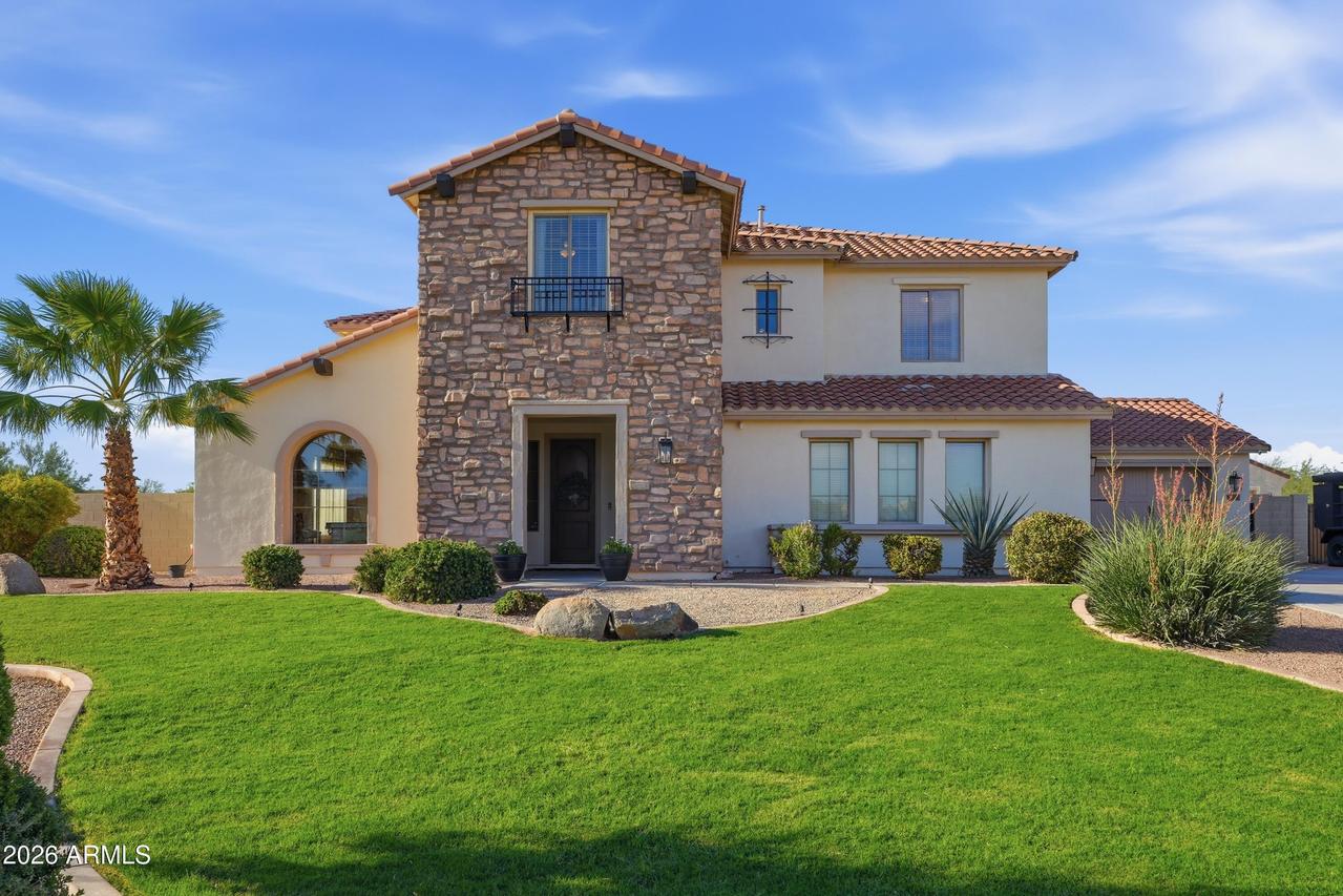 2364 W Phillips Rd., San Tan Valley, AZ 85144