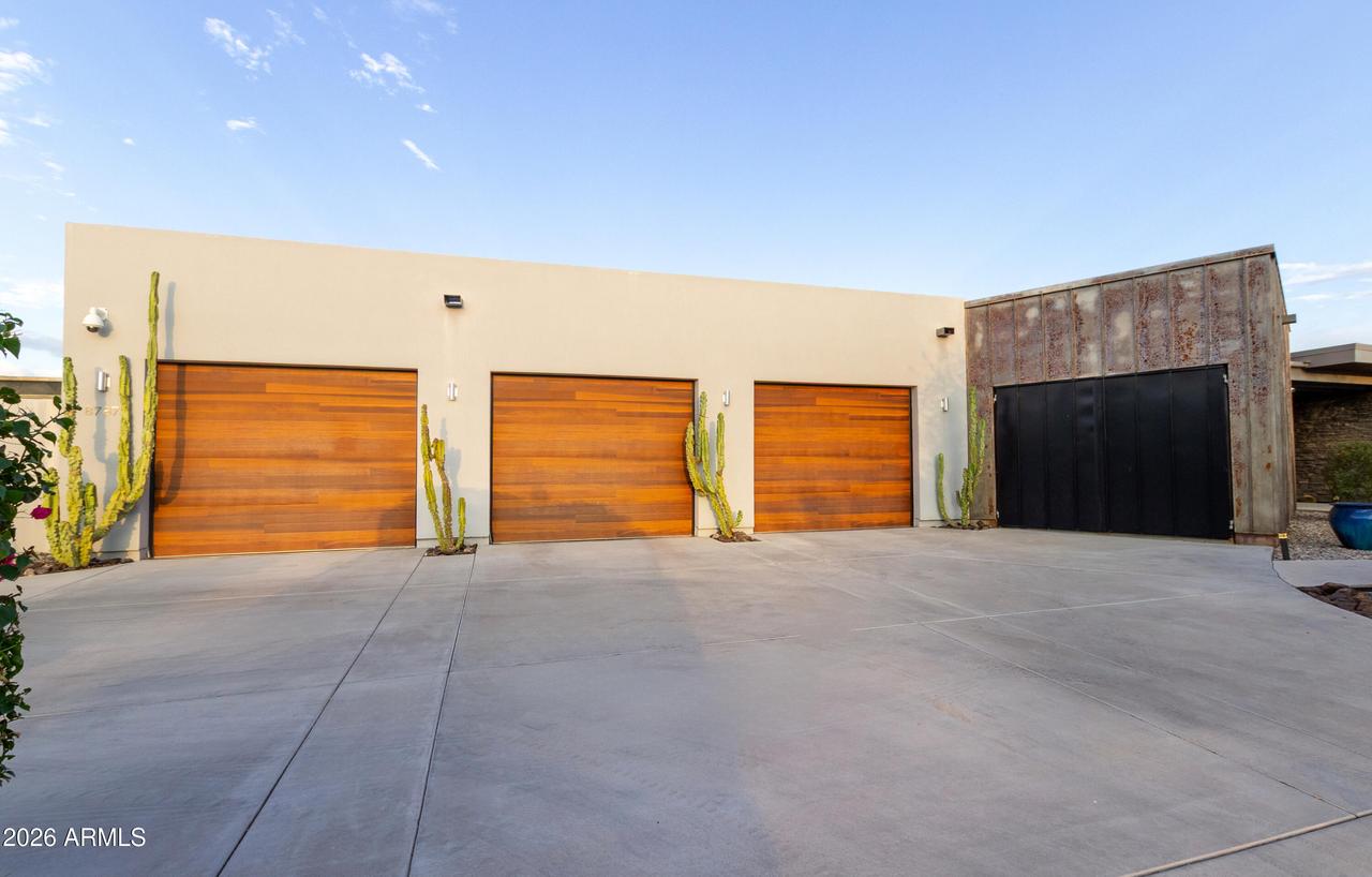 8787 E Whispering Wind Dr., Scottsdale, AZ 85255