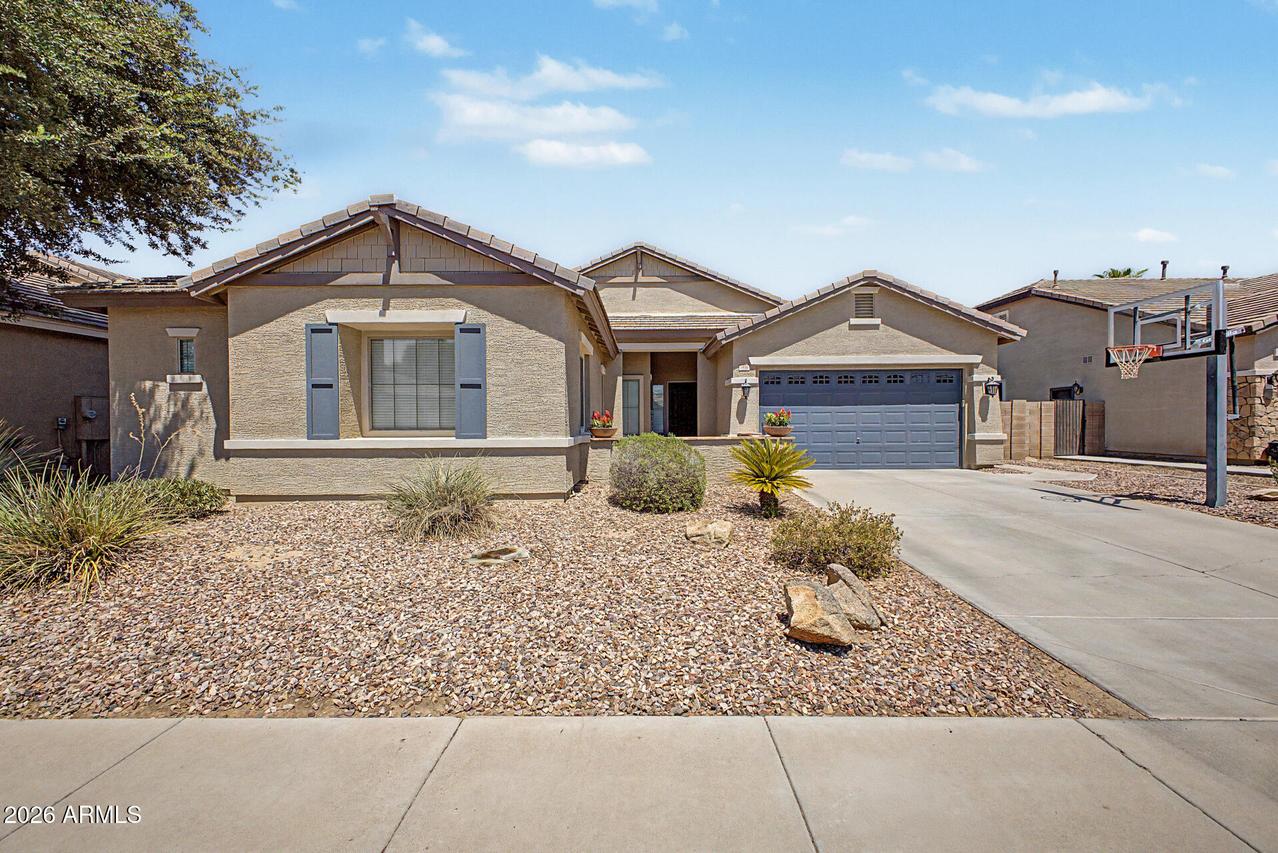 1956 E Glacier Pl., Chandler, AZ 85249