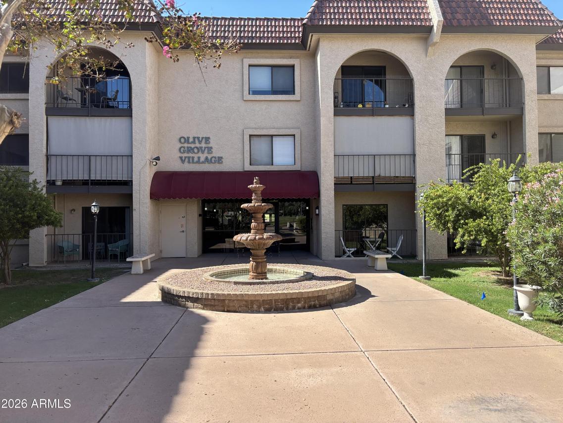 3033 E Devonshire Ave. #2017, Phoenix, AZ 85016