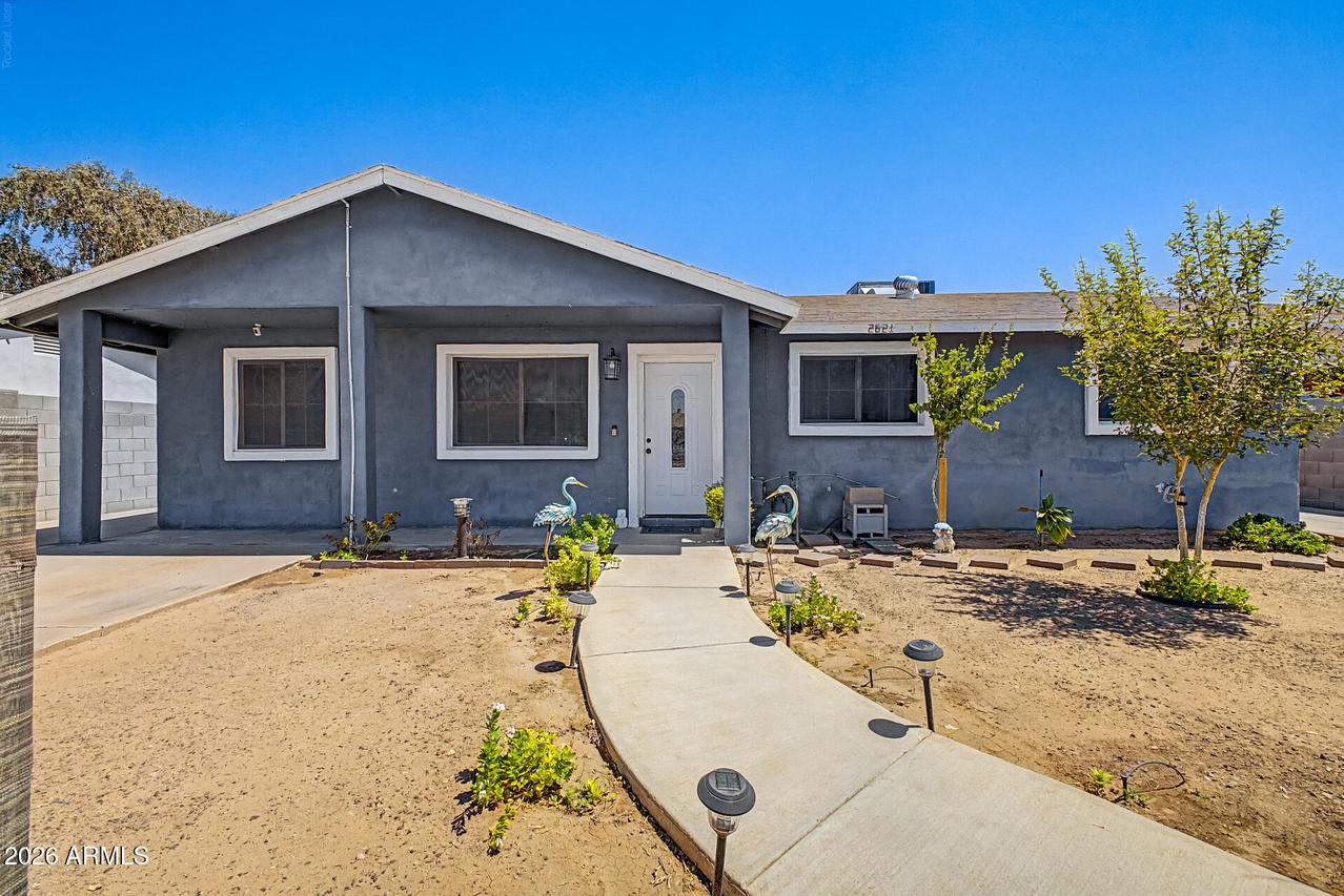 2621 N 50th Ln., Phoenix, AZ 85035