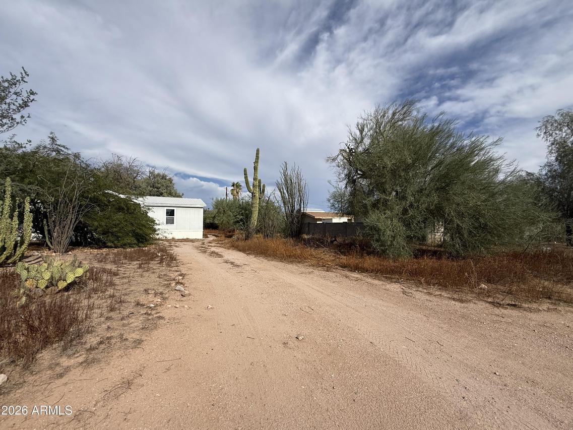 315 N Dewey St., Apache Junction, AZ 85120