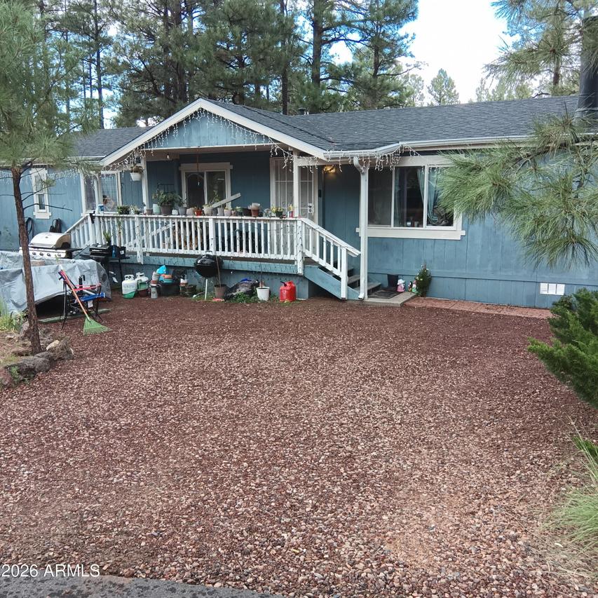 981 N 44th Cir., Show Low, AZ 85901