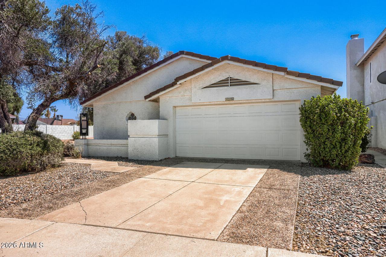 415 W Grandview Rd., Phoenix, AZ 85023
