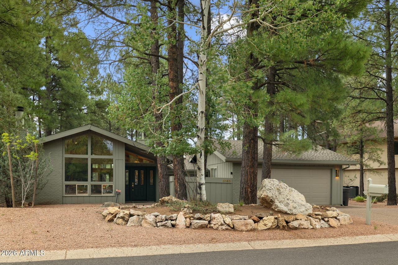 5145 E Hickory Dr., Flagstaff, AZ 86004