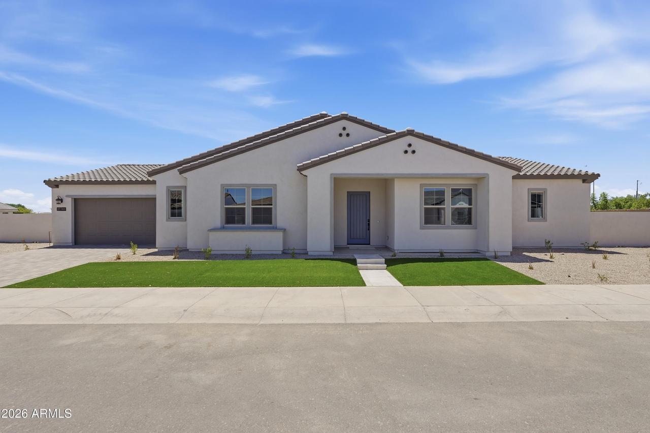 17789 W Crawfordsville Dr., Surprise, AZ 85388