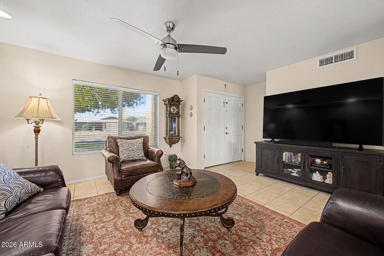 5821 W Acoma Dr., Glendale, AZ 85306