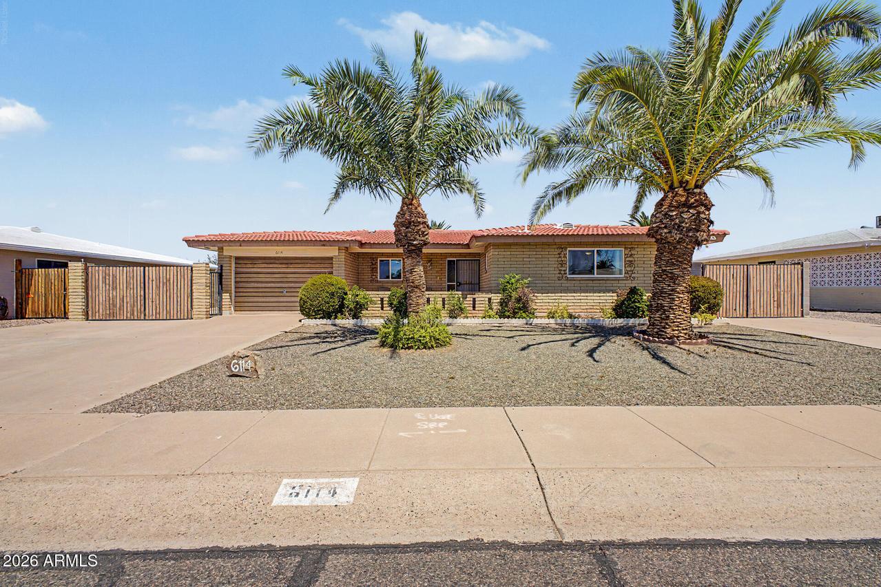 6114 E Des Moines St., Mesa, AZ 85205