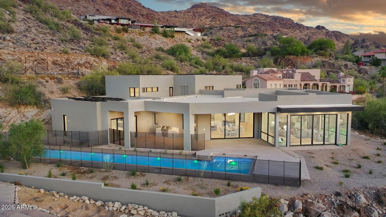 7903 N 54th Pl., Paradise Valley, AZ 85253