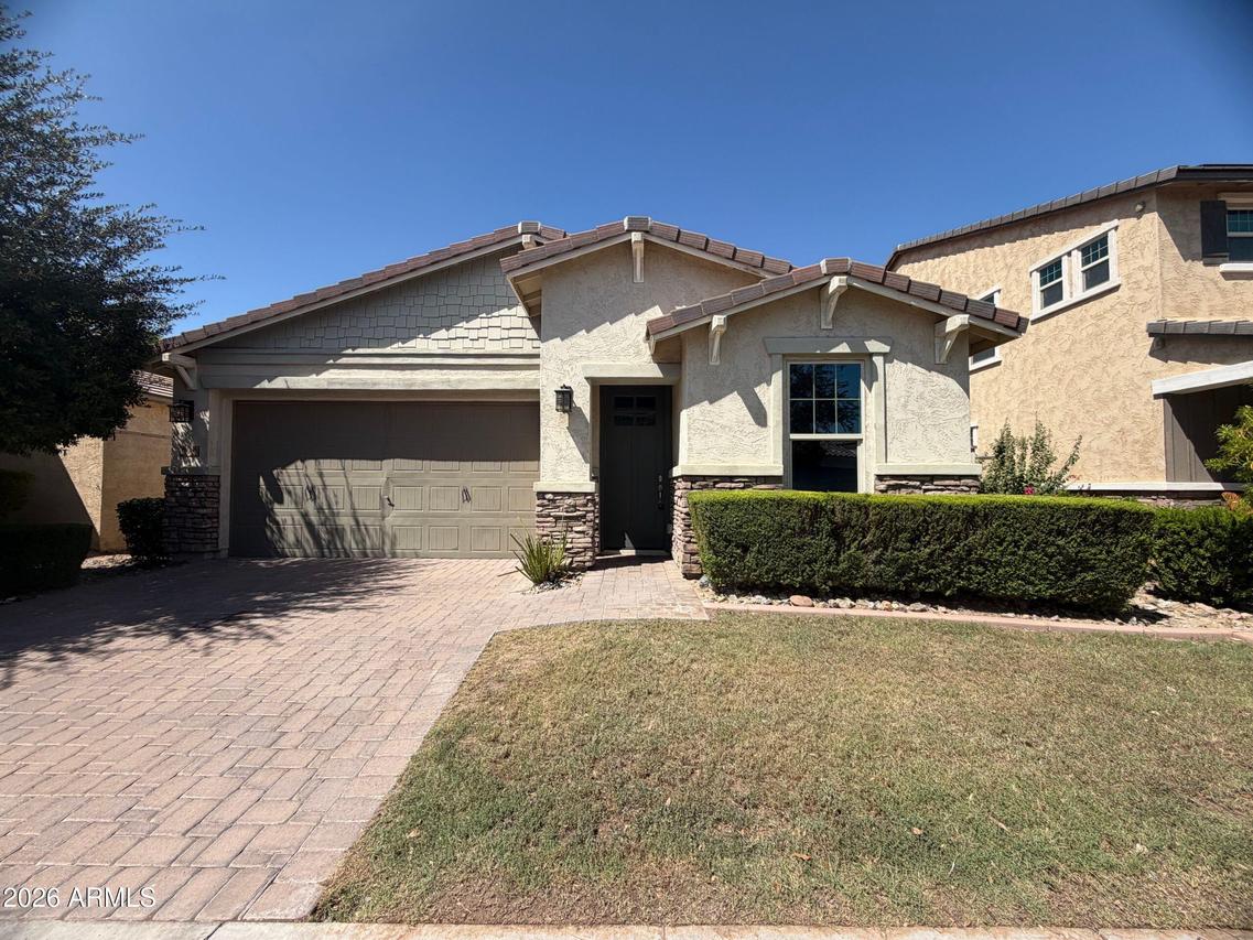 9840 E Theia Dr., Mesa, AZ 85212