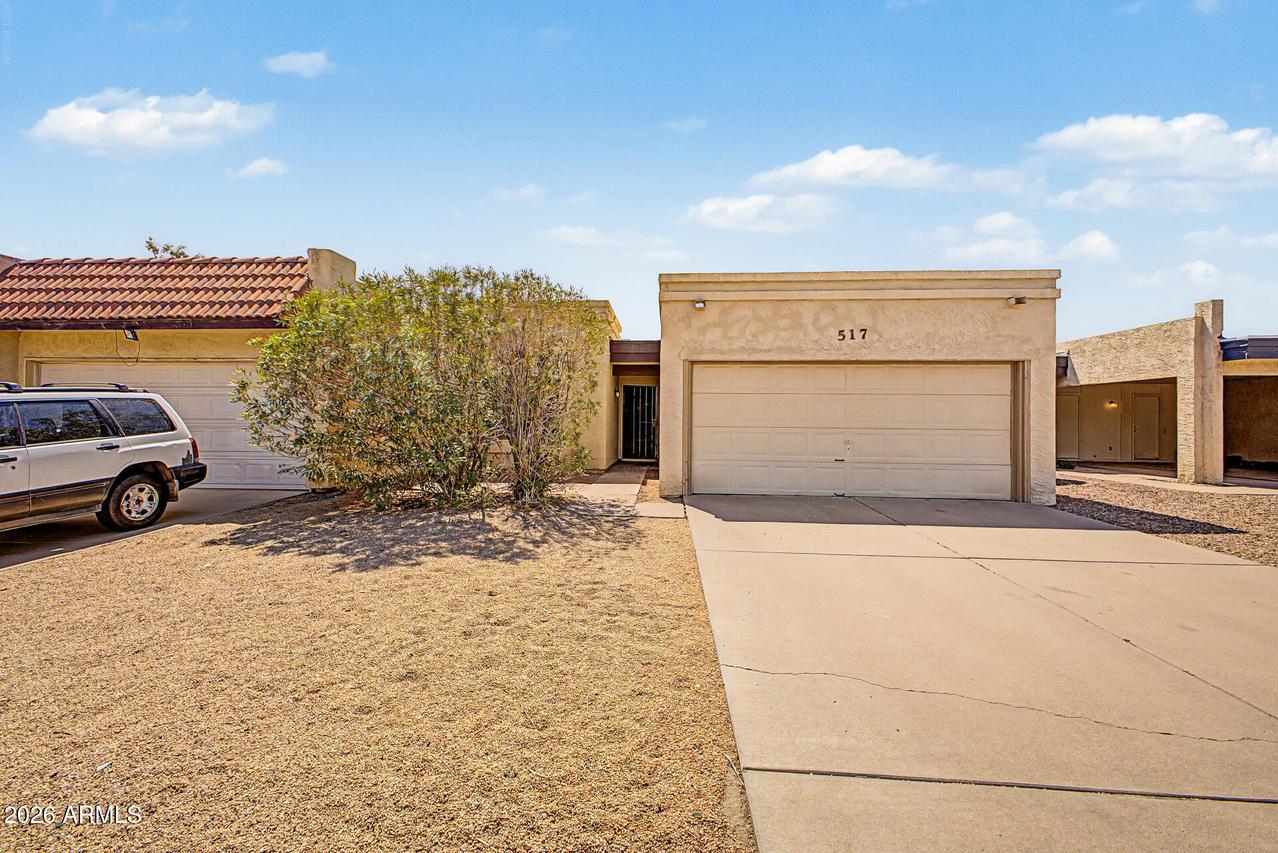517 W Duke Dr., Tempe, AZ 85283