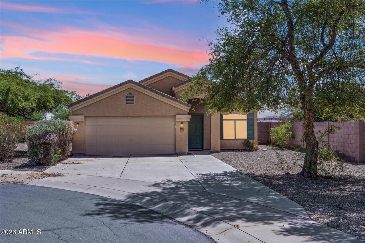 15957 W Larkspur Dr., Goodyear, AZ 85338