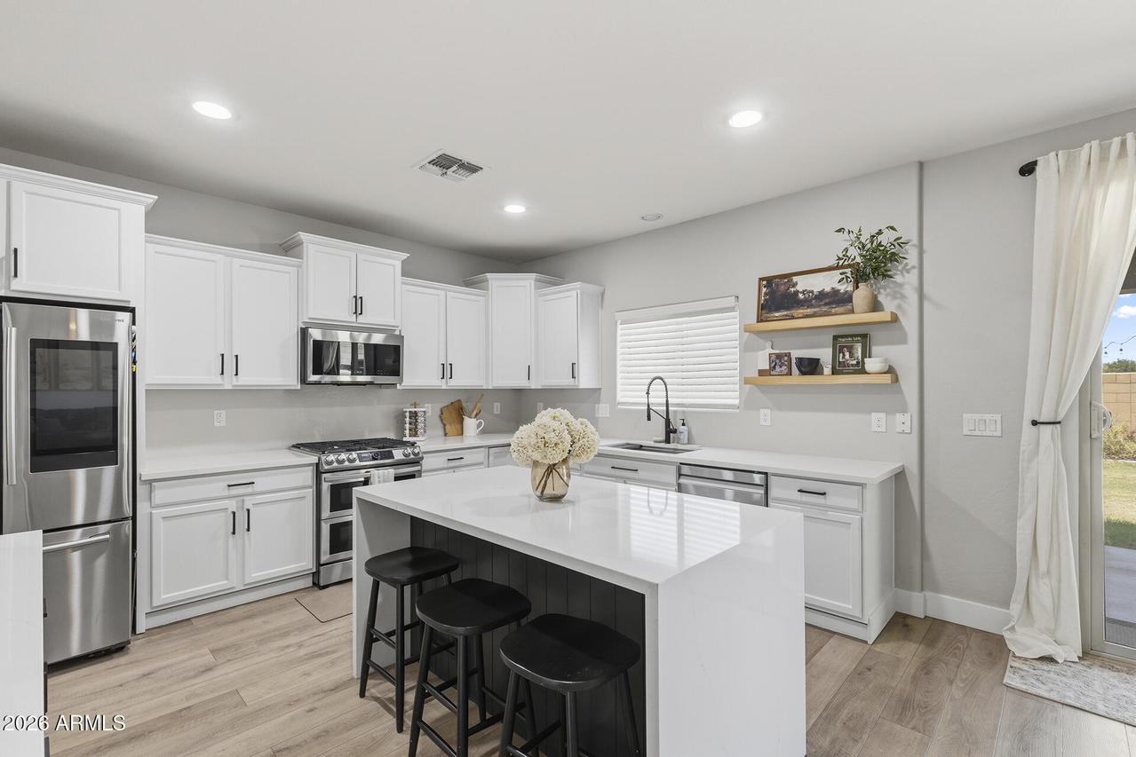 9336 W Georgia Ave., Glendale, AZ 85305