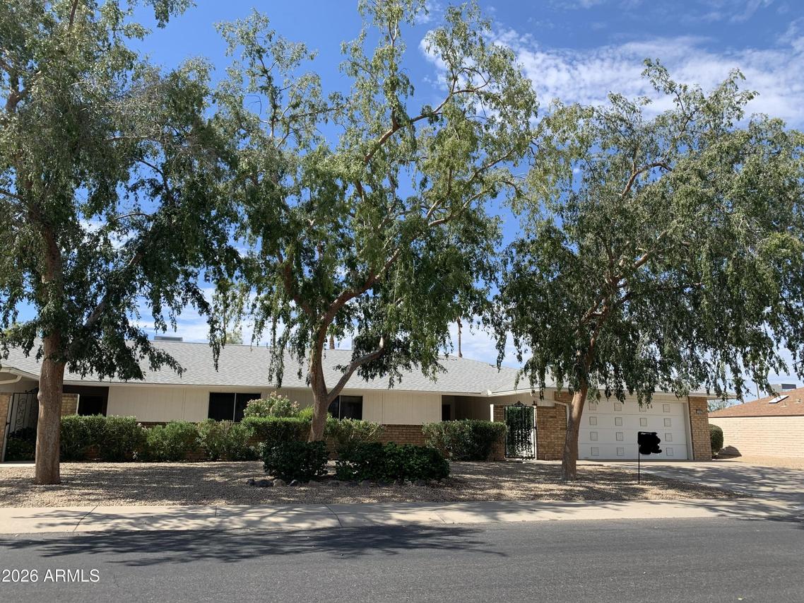 13207 W Desert Glen Dr., Sun City West, AZ 85375