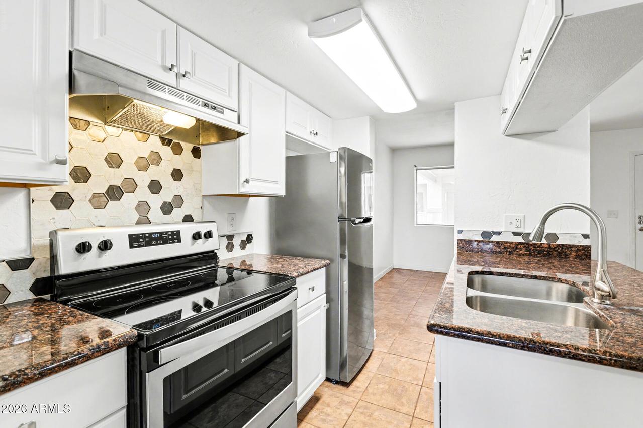 12123 W Bell Rd. #211, Surprise, AZ 85378