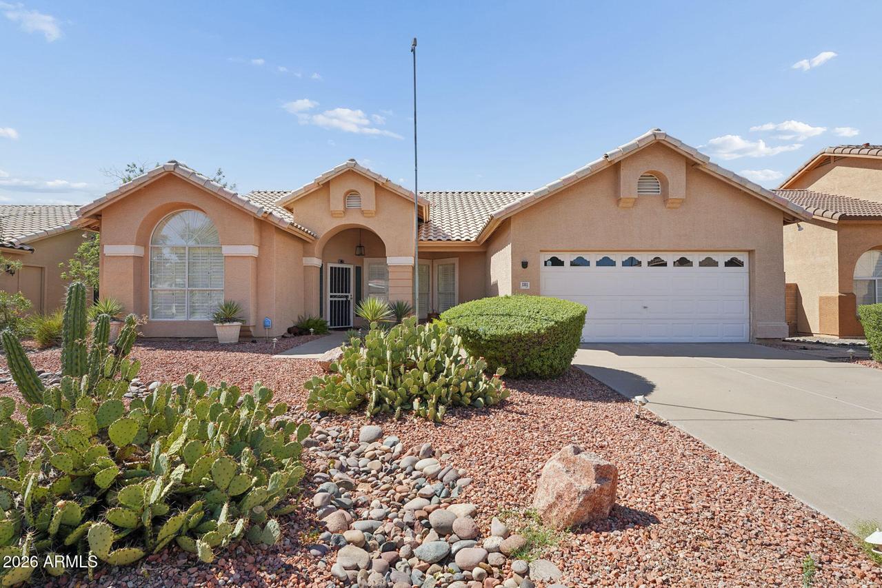 3301 E Behrend Dr., Phoenix, AZ 85050