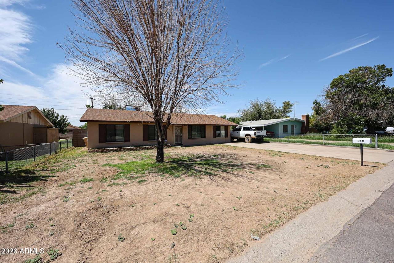 310 5th Ave., Buckeye, AZ 85326