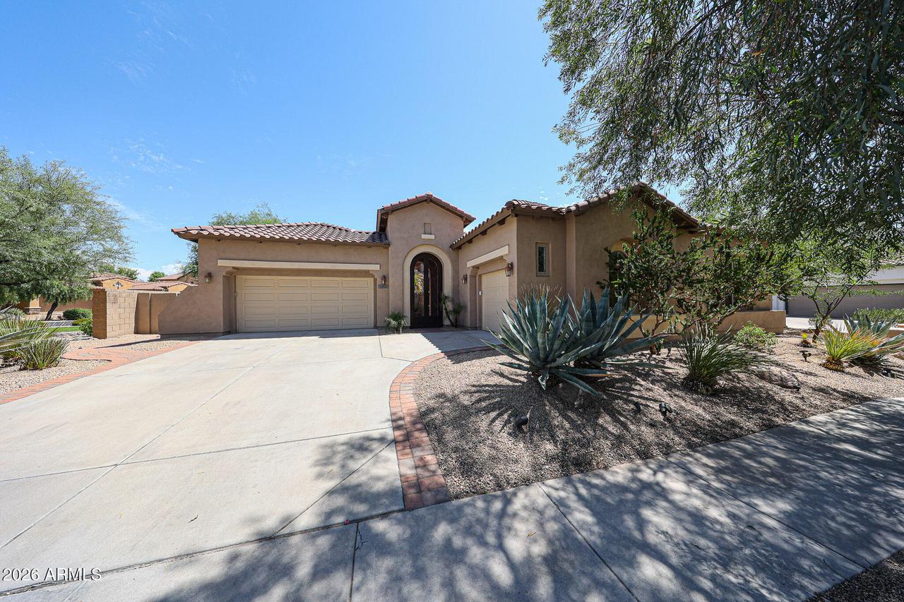 31621 N 19th Ave., Phoenix, AZ 85085