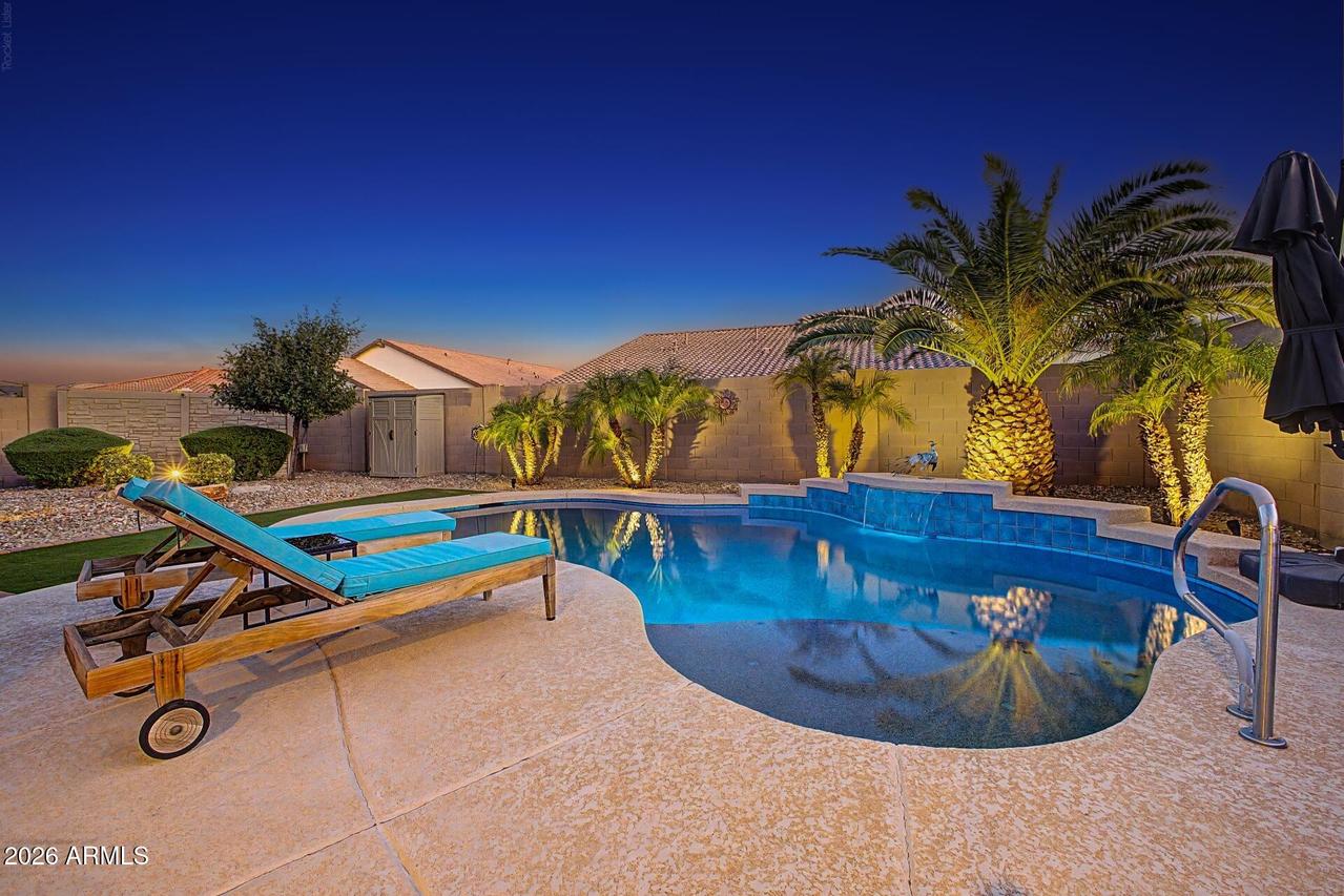 16385 W Soft Wind Dr., Surprise, AZ 85387