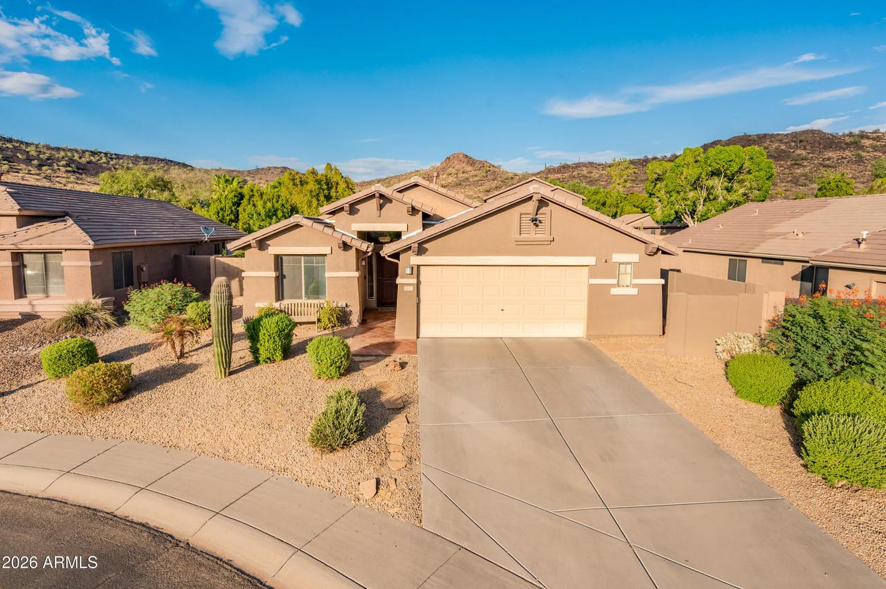 25821 N 41st Dr., Phoenix, AZ 85083