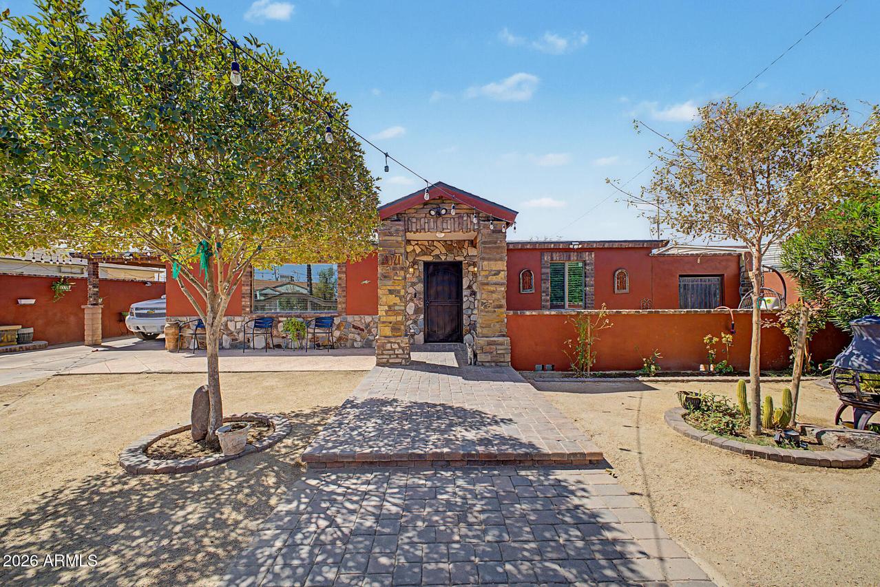 3021 W Villa St., Phoenix, AZ 85009
