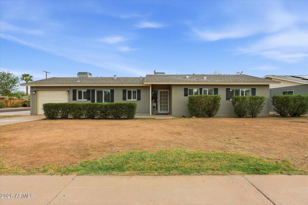1402 E Colter St., Phoenix, AZ 85014