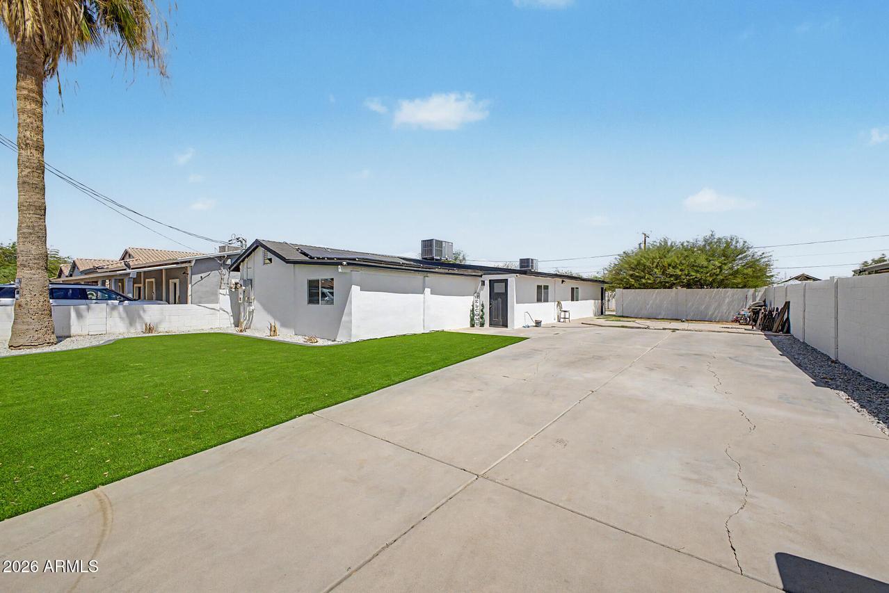 13805 N Luna St., El Mirage, AZ 85335