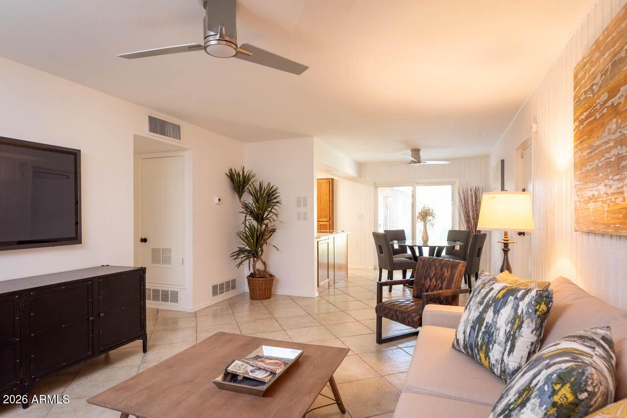 2015 E Southern Ave. #4, Tempe, AZ 85282
