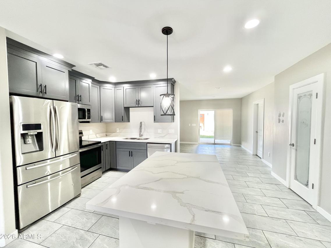 5211 N 8th Pl., Phoenix, AZ 85014