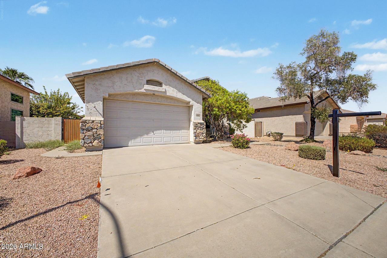 6526 W Oraibi Dr., Glendale, AZ 85308