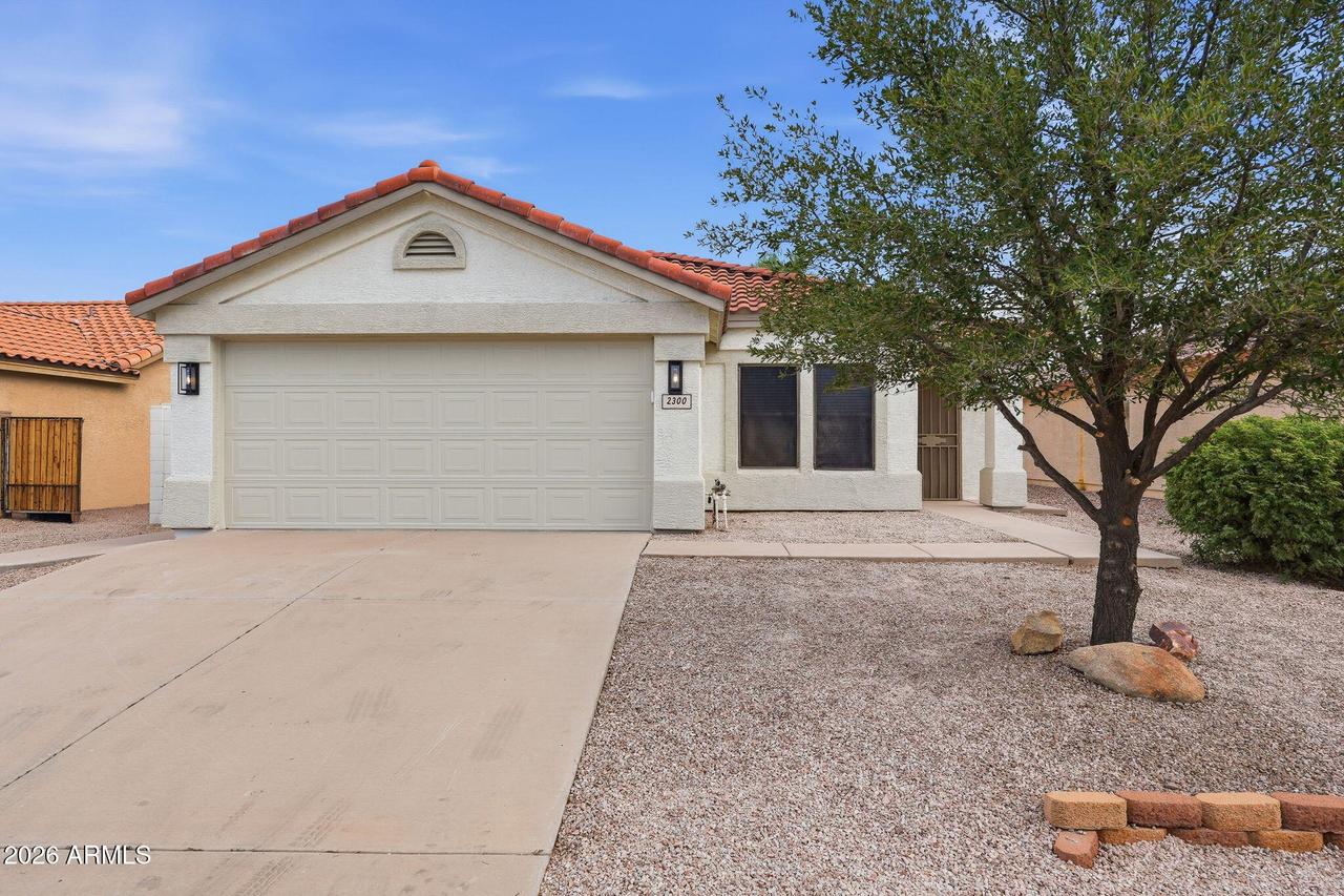 2300 W 22nd Ave., Apache Junction, AZ 85120