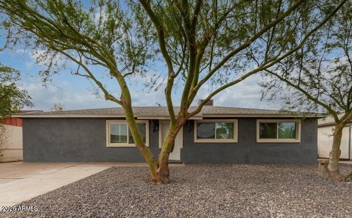 7846 E Belleview St., Scottsdale, AZ 85257