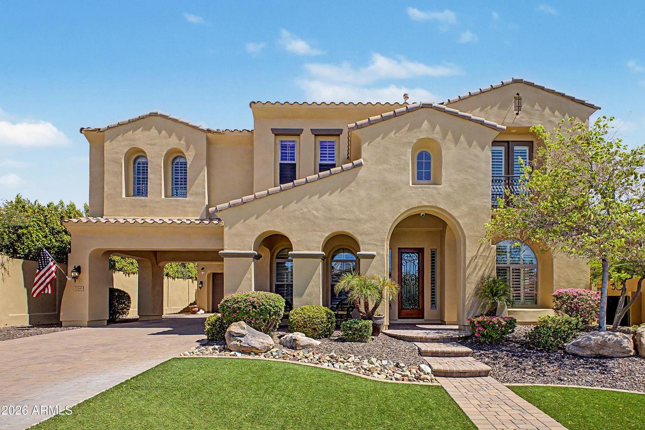 13348 W Gloria Ln., Peoria, AZ 85383