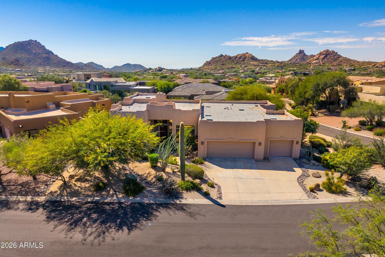 10877 E Dale Ln., Scottsdale, AZ 85262
