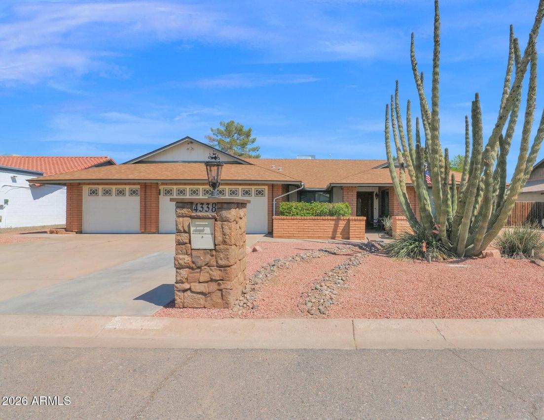 4338 W Michelle Dr., Glendale, AZ 85308