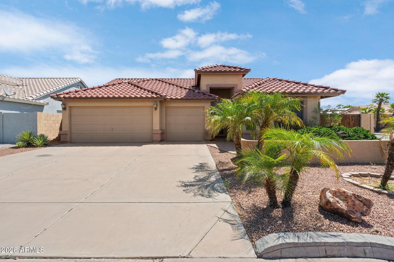 2443 S Lennox, Mesa, AZ 85209
