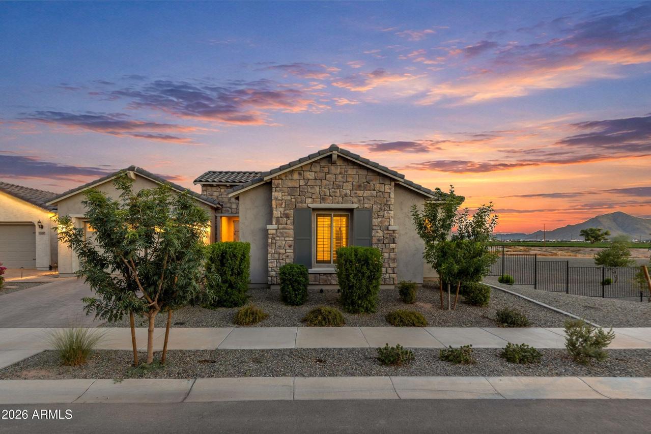 22449 E Pegasus Pkwy., Queen Creek, AZ 85142