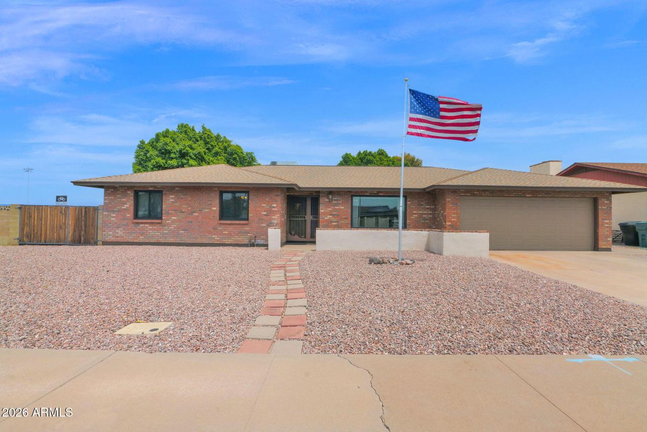 2814 E Huber St., Mesa, AZ 85213