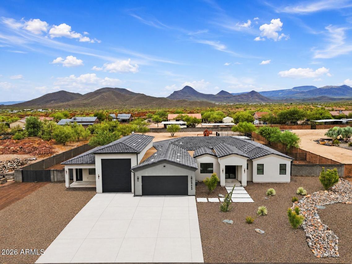 37643 N 22nd St., Phoenix, AZ 85086