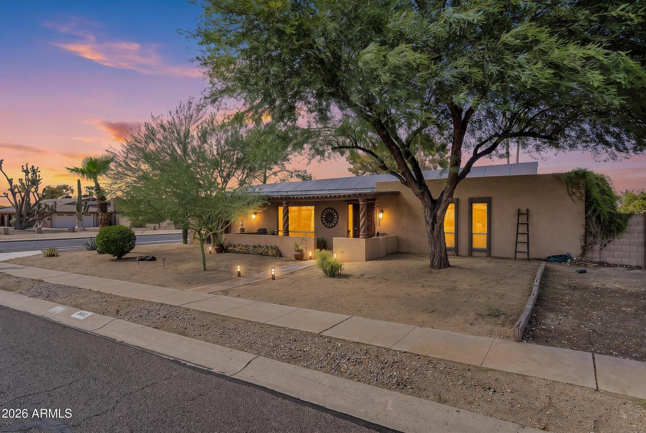 3602 E Desert Cove Ave., Phoenix, AZ 85028