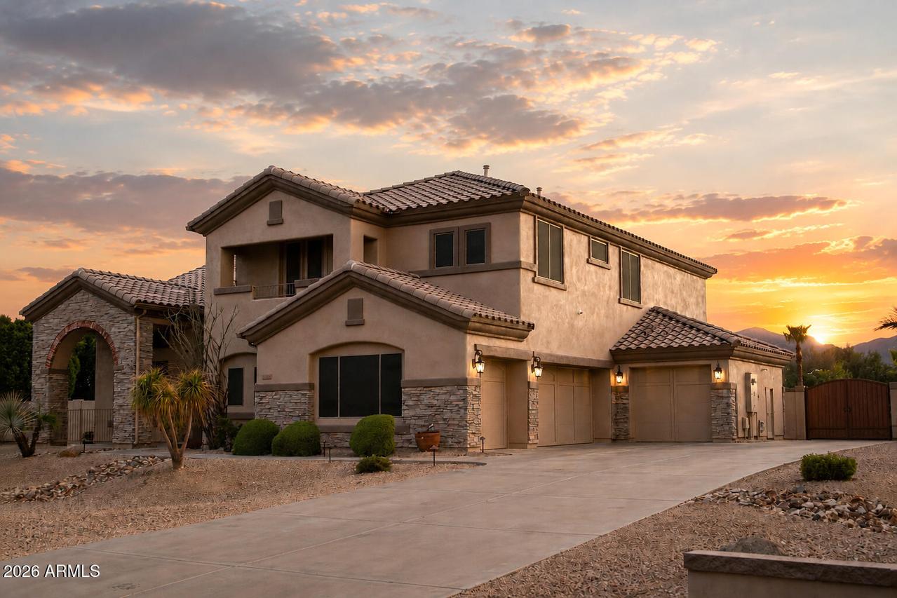 18529 W Beryl Ct., Waddell, AZ 85355
