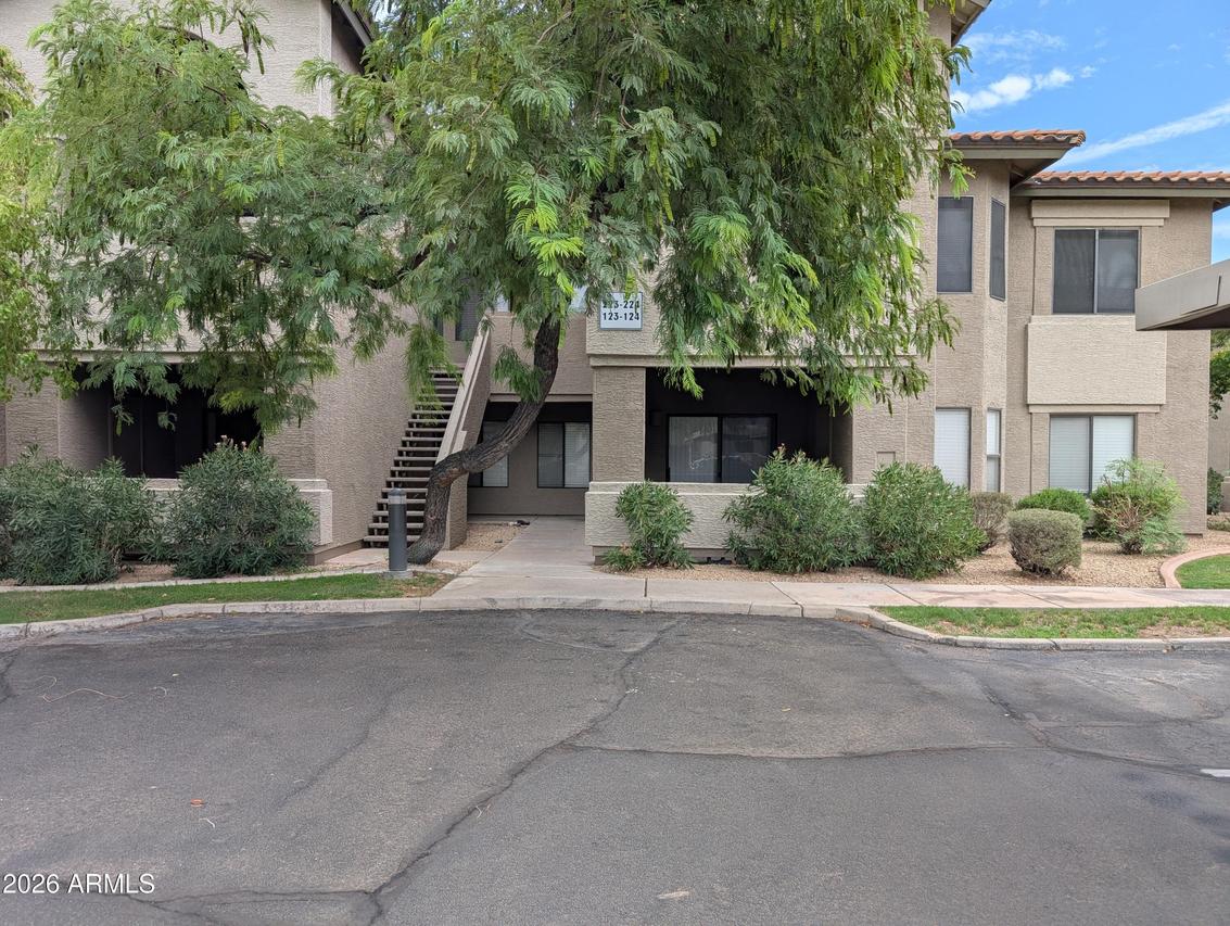 9600 N 96th St. #124, Scottsdale, AZ 85258