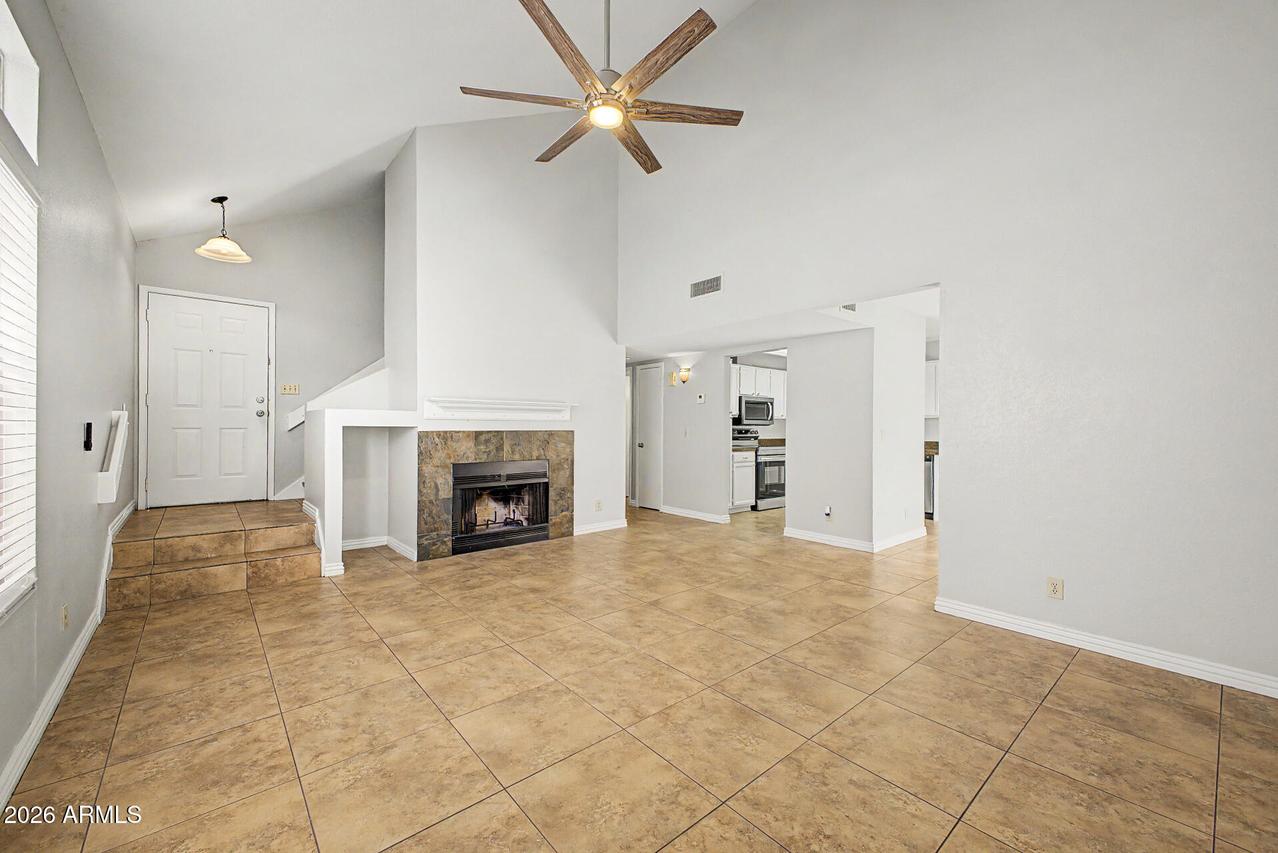 921 S Val Vista Dr. #132, Mesa, AZ 85204