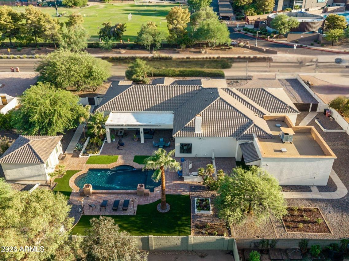 7320 E Sweetwater Ave., Scottsdale, AZ 85260