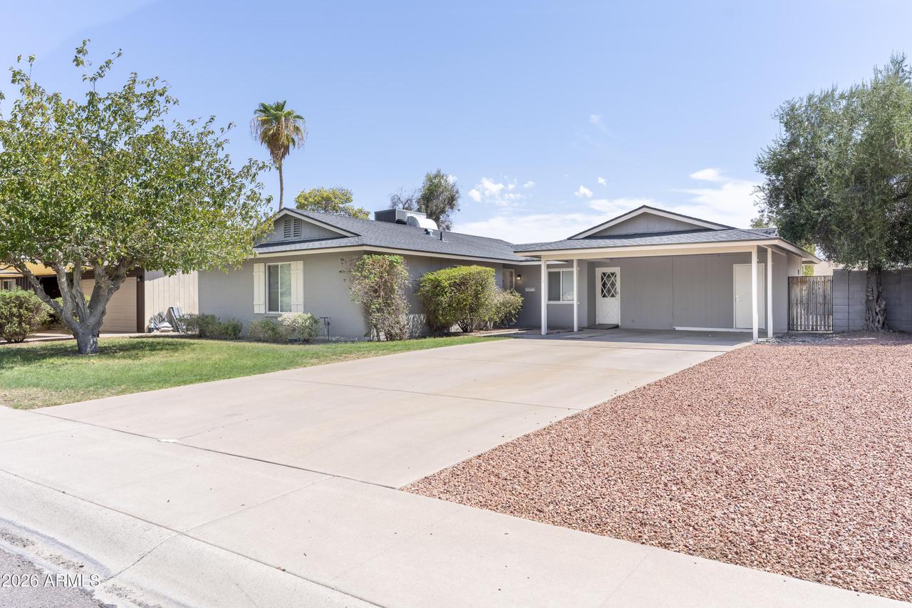 2243 E Karen Dr., Phoenix, AZ 85022