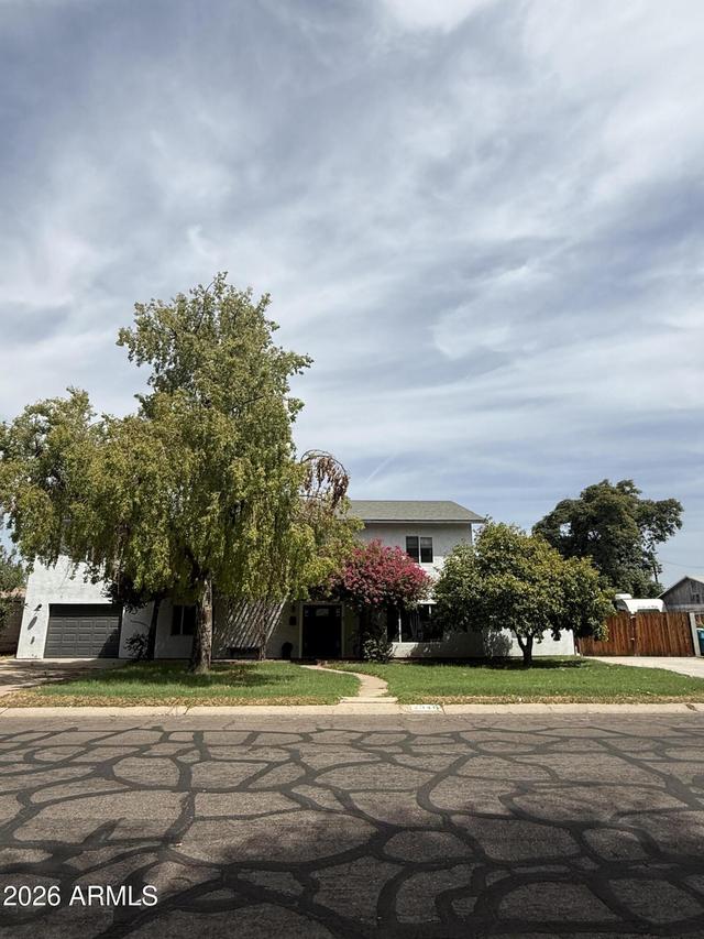 2340 W Solano Dr., Phoenix, AZ 85015